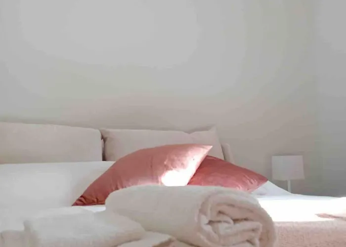 Apartment Full 4 People Close To Colosseum Mao House