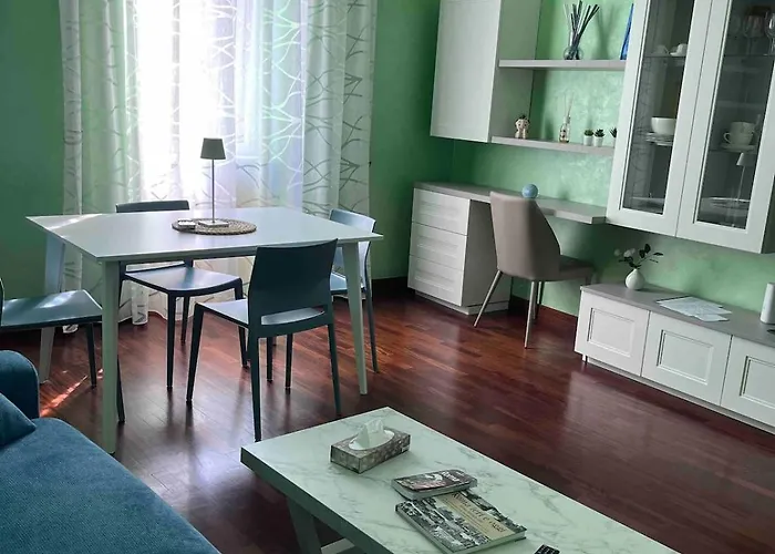 Full 4 People Close To Colosseum Mao House Apartment *